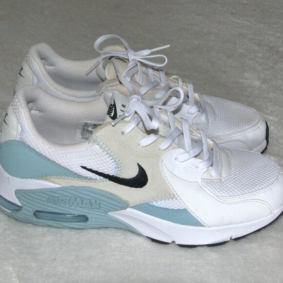 Nike Shoes - Nike Women's Air Max Excee Casual Sneakers sz 10